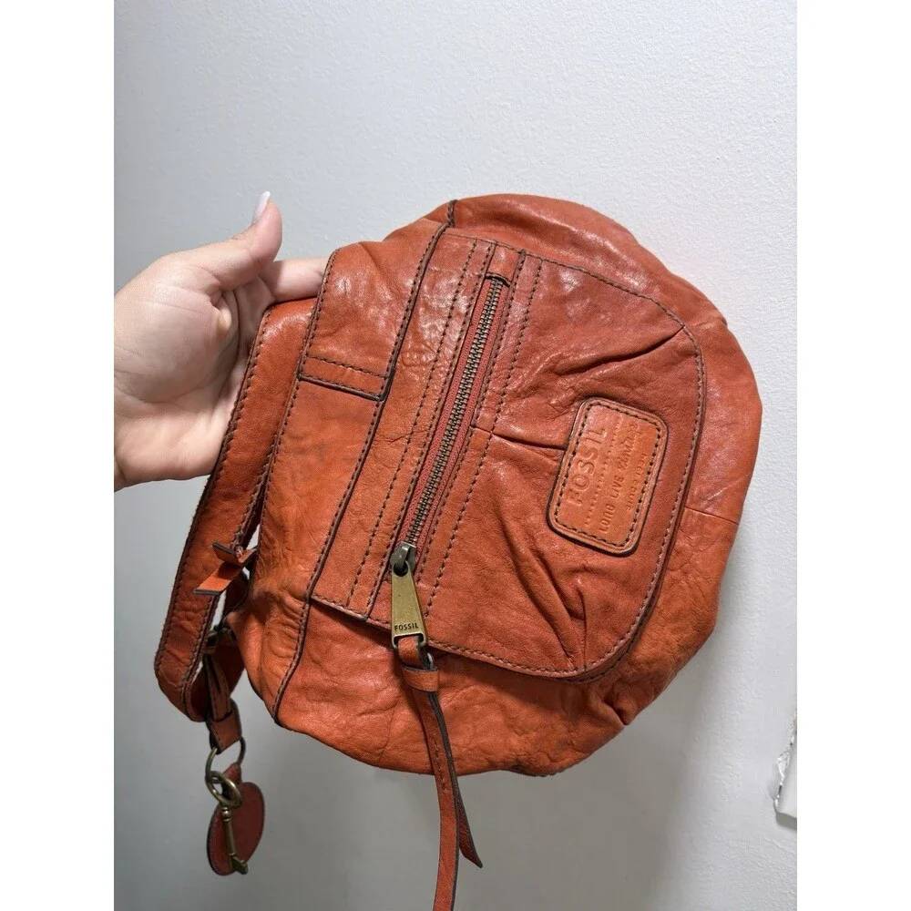 Authentic Vintage Fossil Long Live Vintage Orange Leather Hobo Bag ZB4407